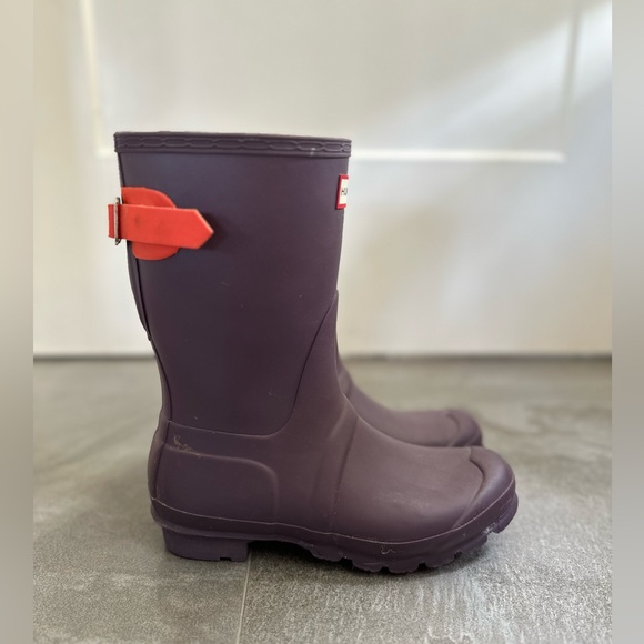 Eggplant Hunter Rain Boots - Picture 3 of 4